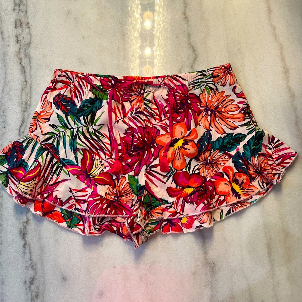 Gillian & O’Malley Floral Shorts Sz S